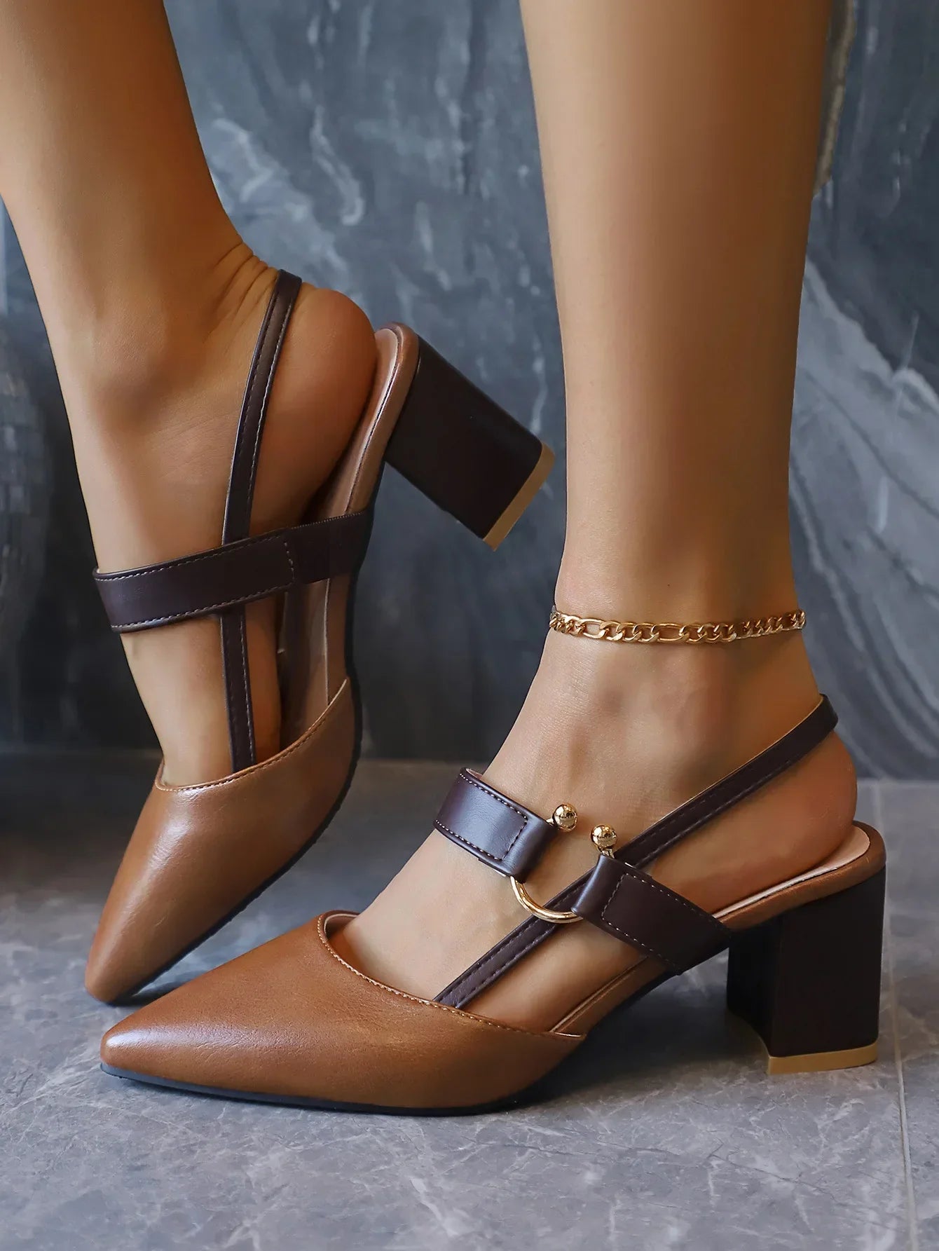 Elegant Pointed Toe Chunky Heel Sandals - Piña Colada