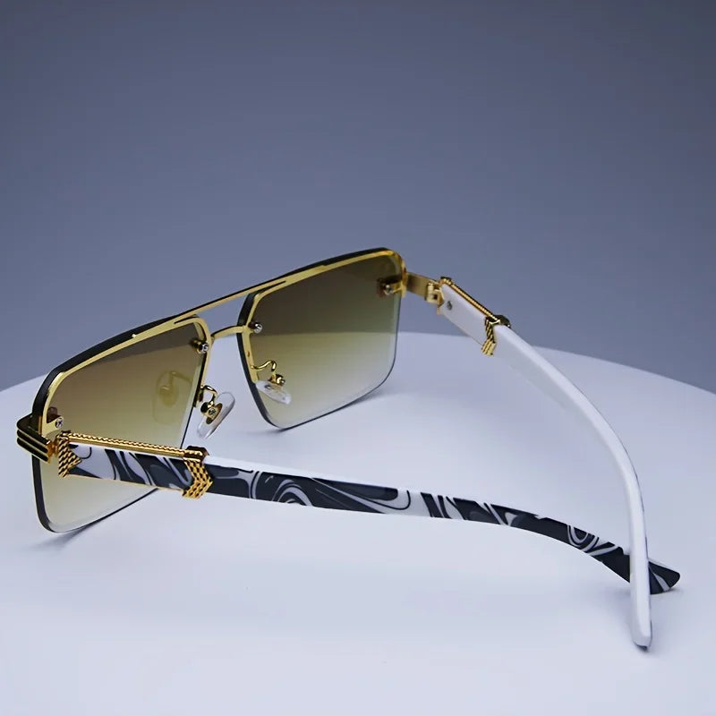 Sunglasses Classic Small Square - Piña Colada