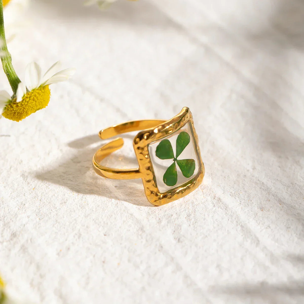 18k Gold Plated Minimalist Ring - Piña Colada
