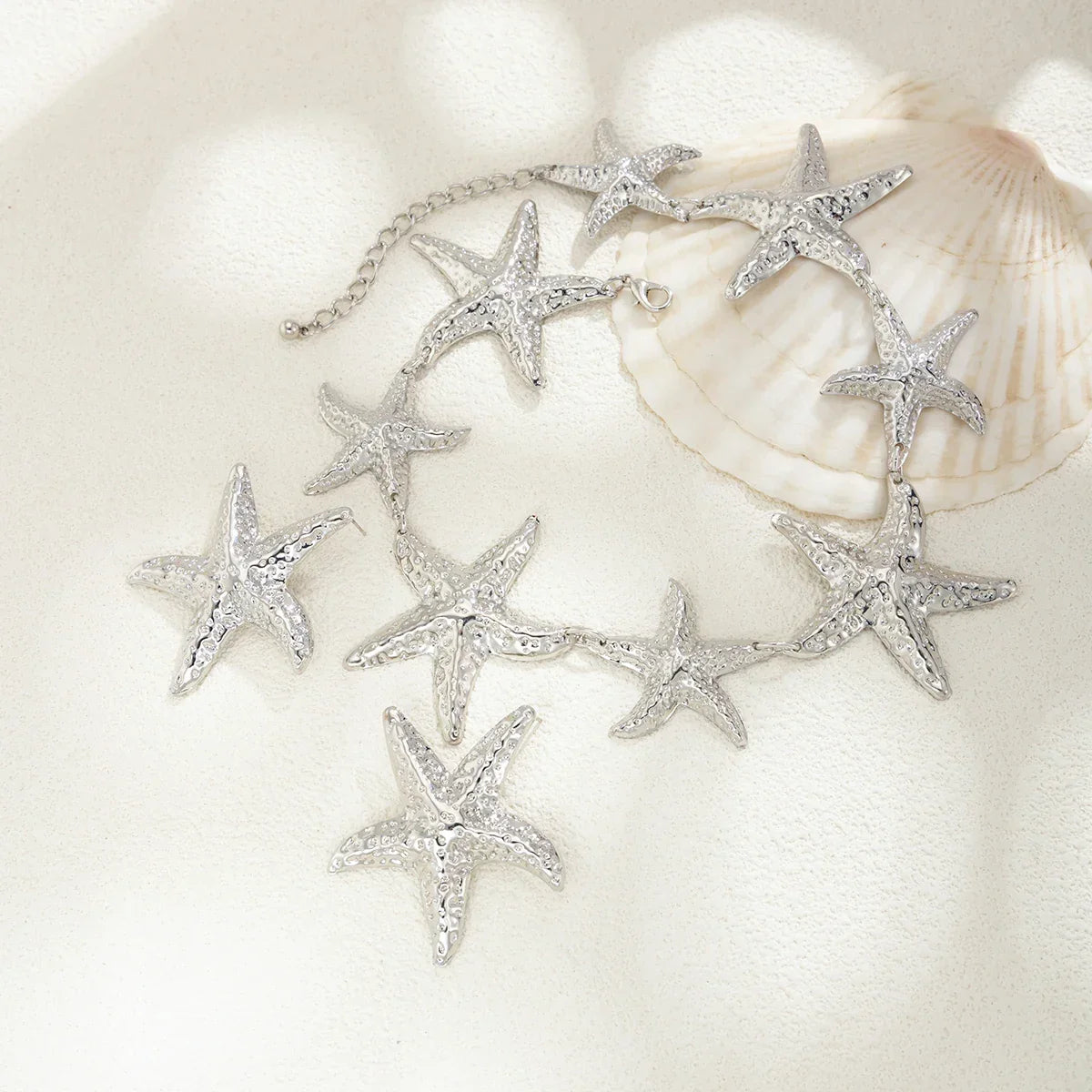 Vintage Star Jewelry Set – Gold or Silver Necklace & Earrings for Women - Piña Colada