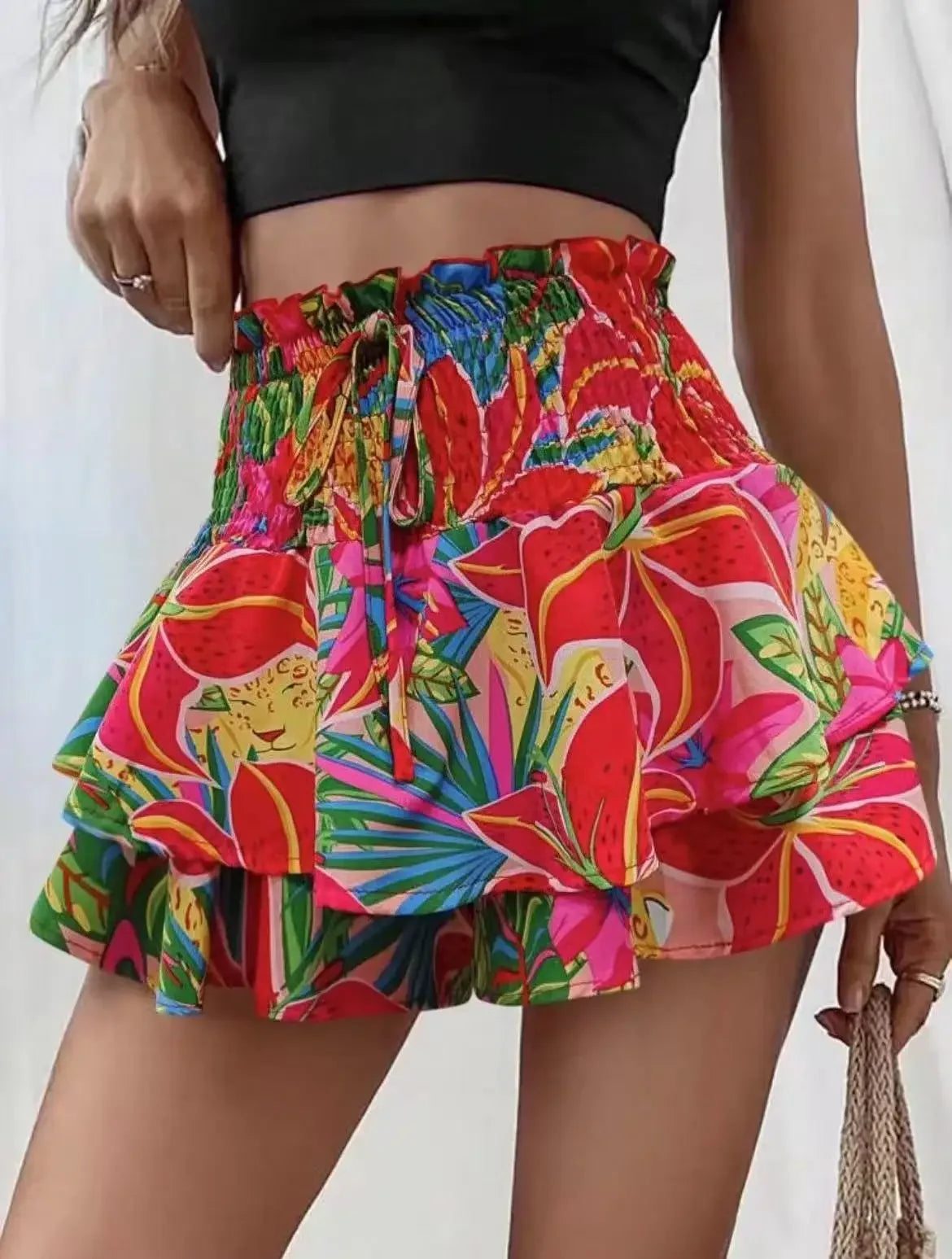 Floral Shorts - Piña Colada