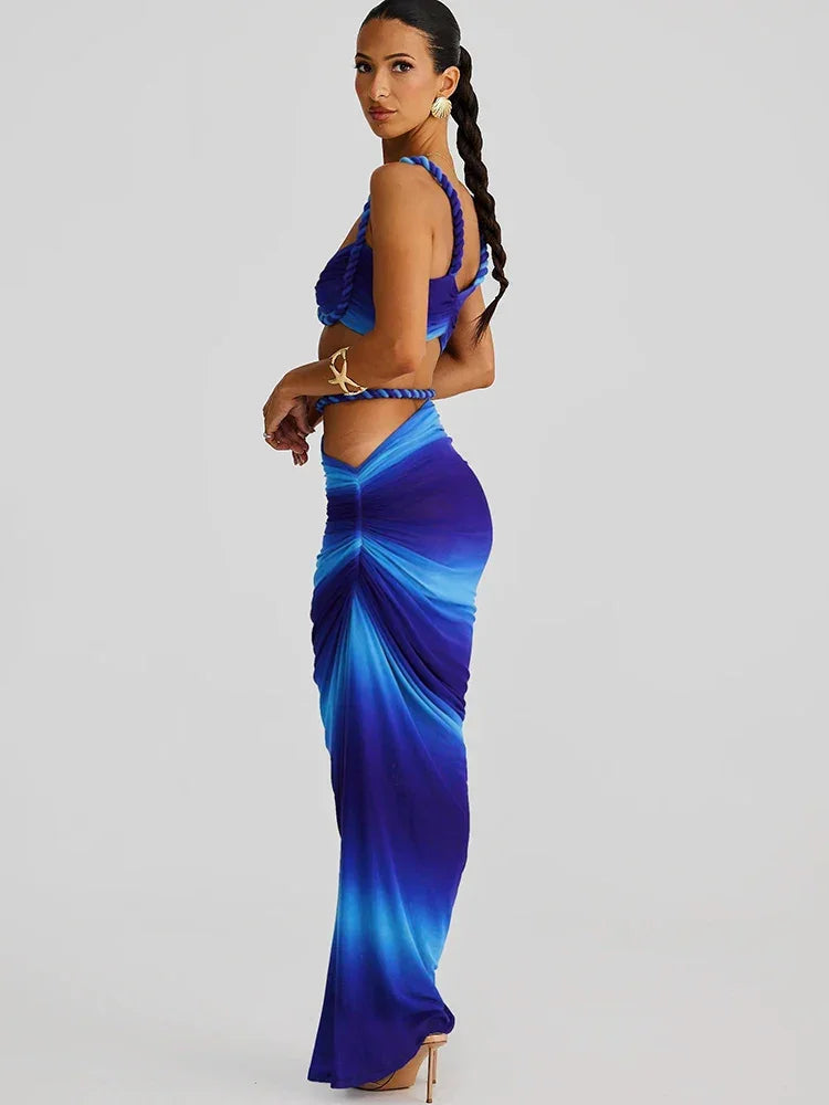Backless Peter Pan Collar Maxi Dress – Sheath Fit Elegance - Piña Colada