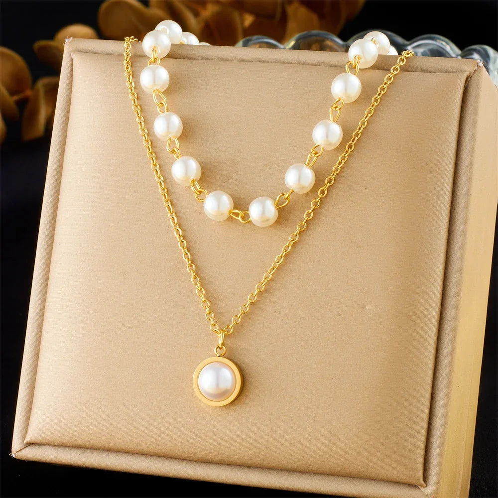 Stainless Steel Golden Round Pearl Pendant - Piña Colada