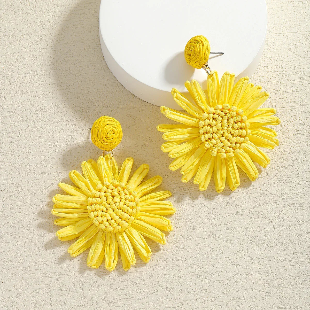 Boho Handmade Rattan Drop Earrings Flower - Piña Colada