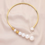 Exaggerated Pearl Necklace