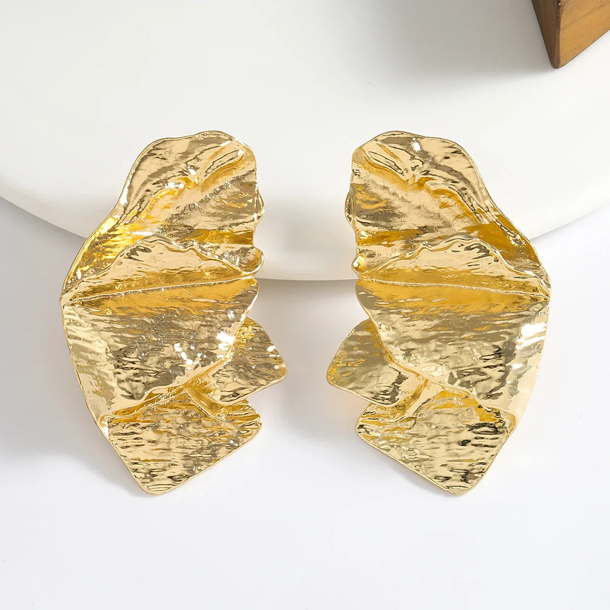 Elegant Gold Irregular Geometric Flower Drop Earrings – Vintage Statement Jewelry for Women - Piña Colada
