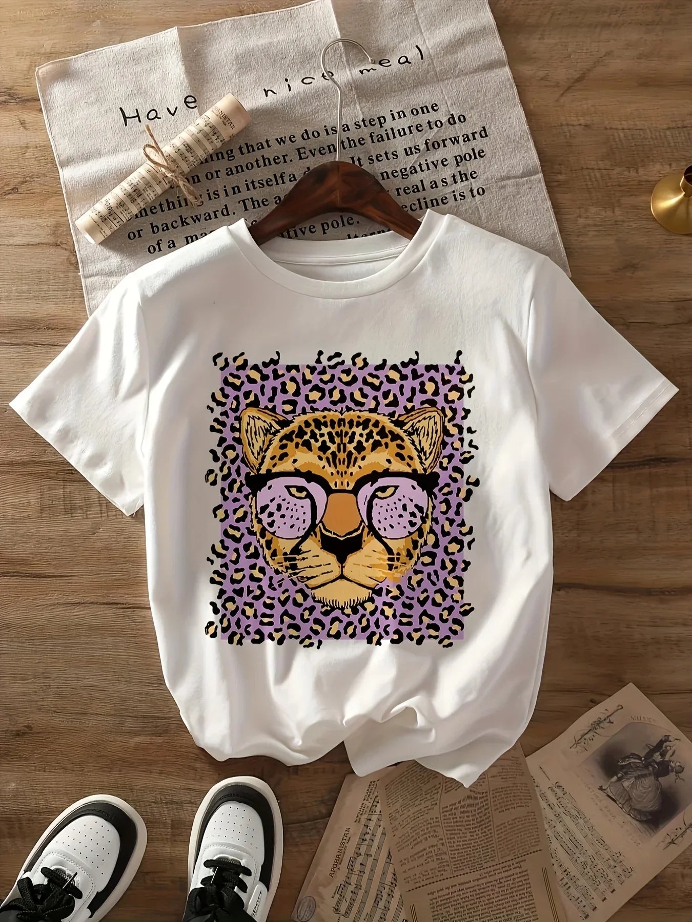 Casual Short-sleeve T-Shirt - Piña Colada