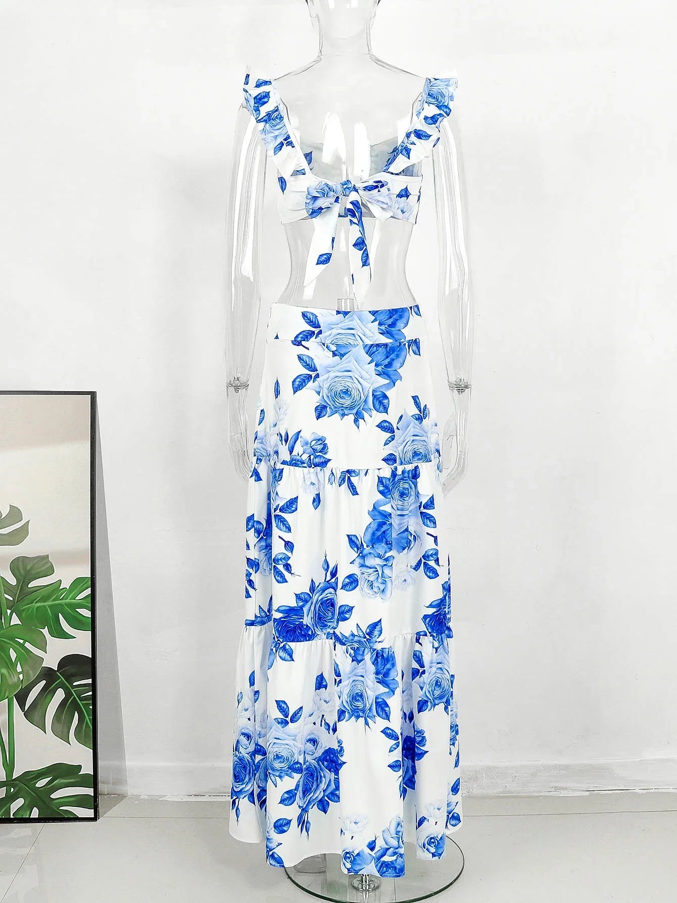 Hand-Painted Oversized 2-Piece Set – Backless Crop Top & Flowing Skirt - Piña Colada