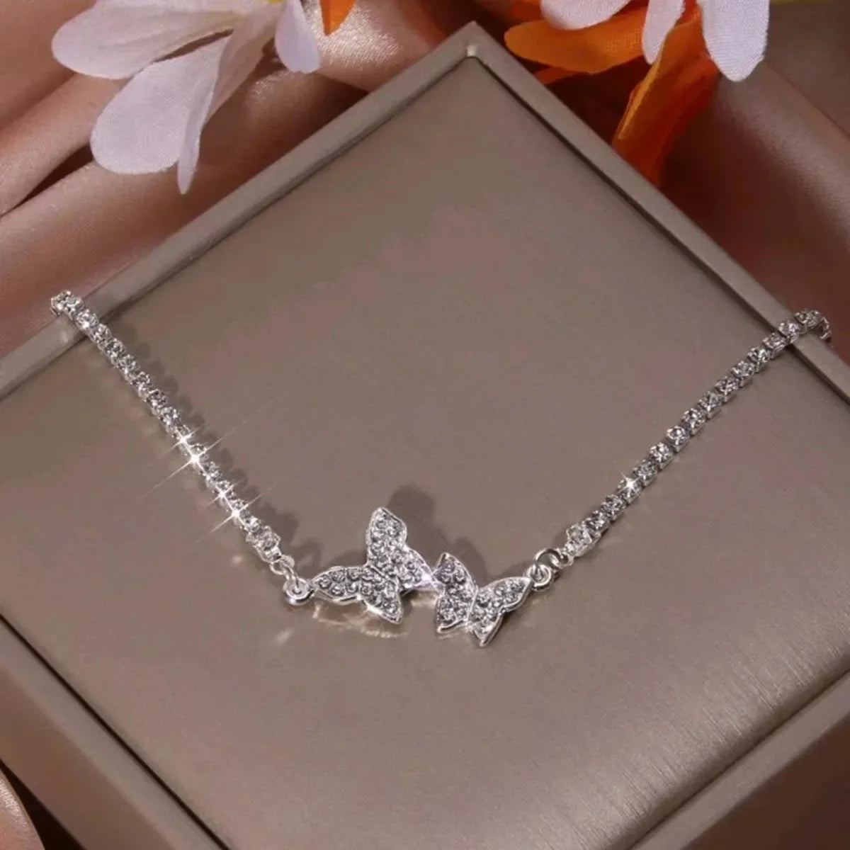 Butterfly Bracelet - Piña Colada
