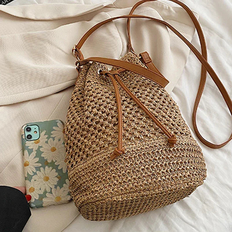 Braided Straw Bucket Bag - Piña Colada