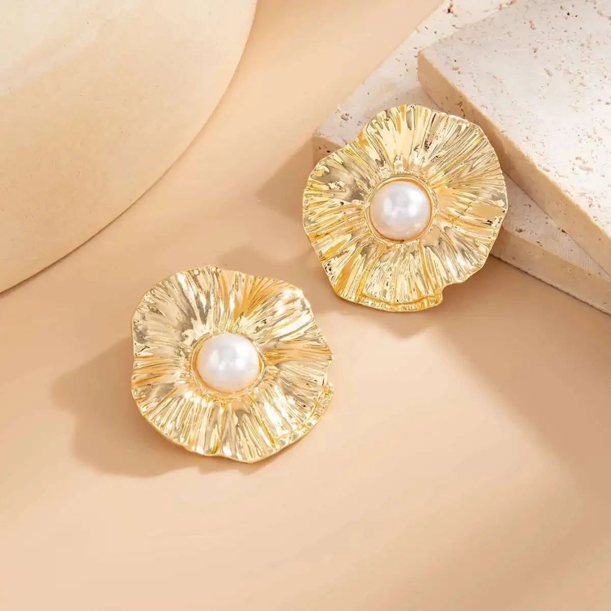 Pearl Texture Wrinkles Earrings - Piña Colada