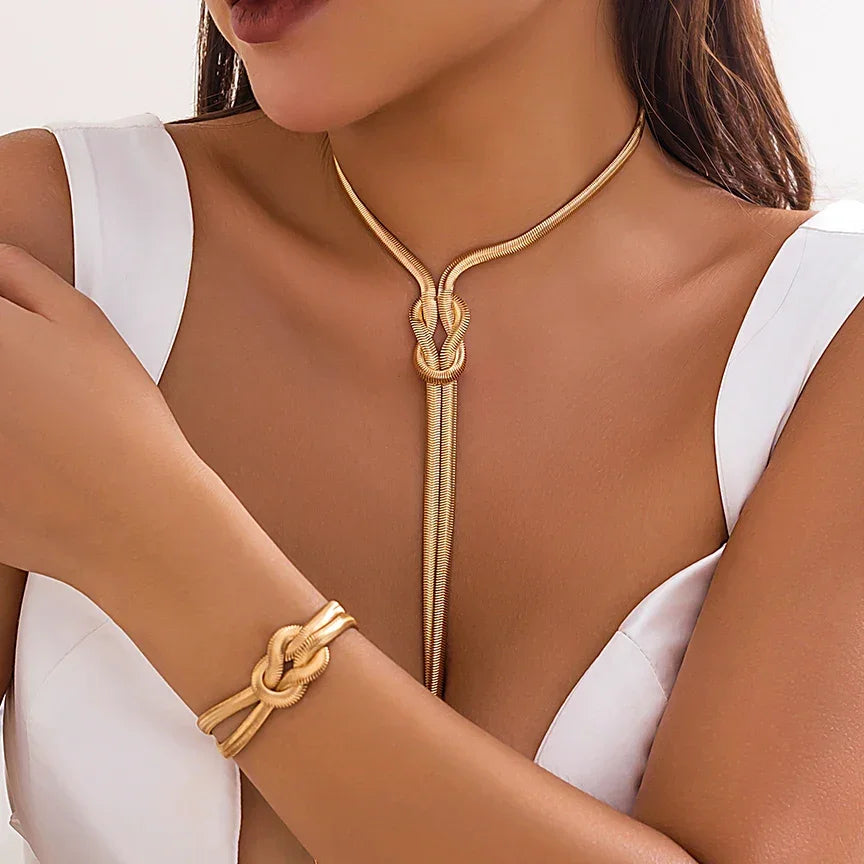 2Pcs/Set Long Snake Twisted Chain - Piña Colada