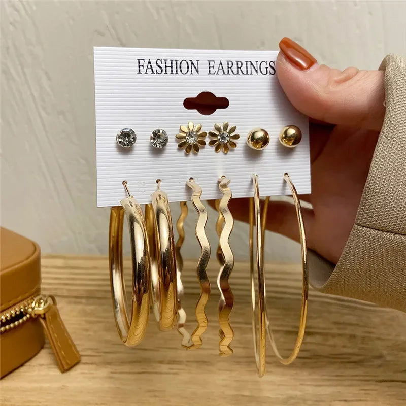 Modyle Geometric Pearl Hoop Earrings Set - Piña Colada