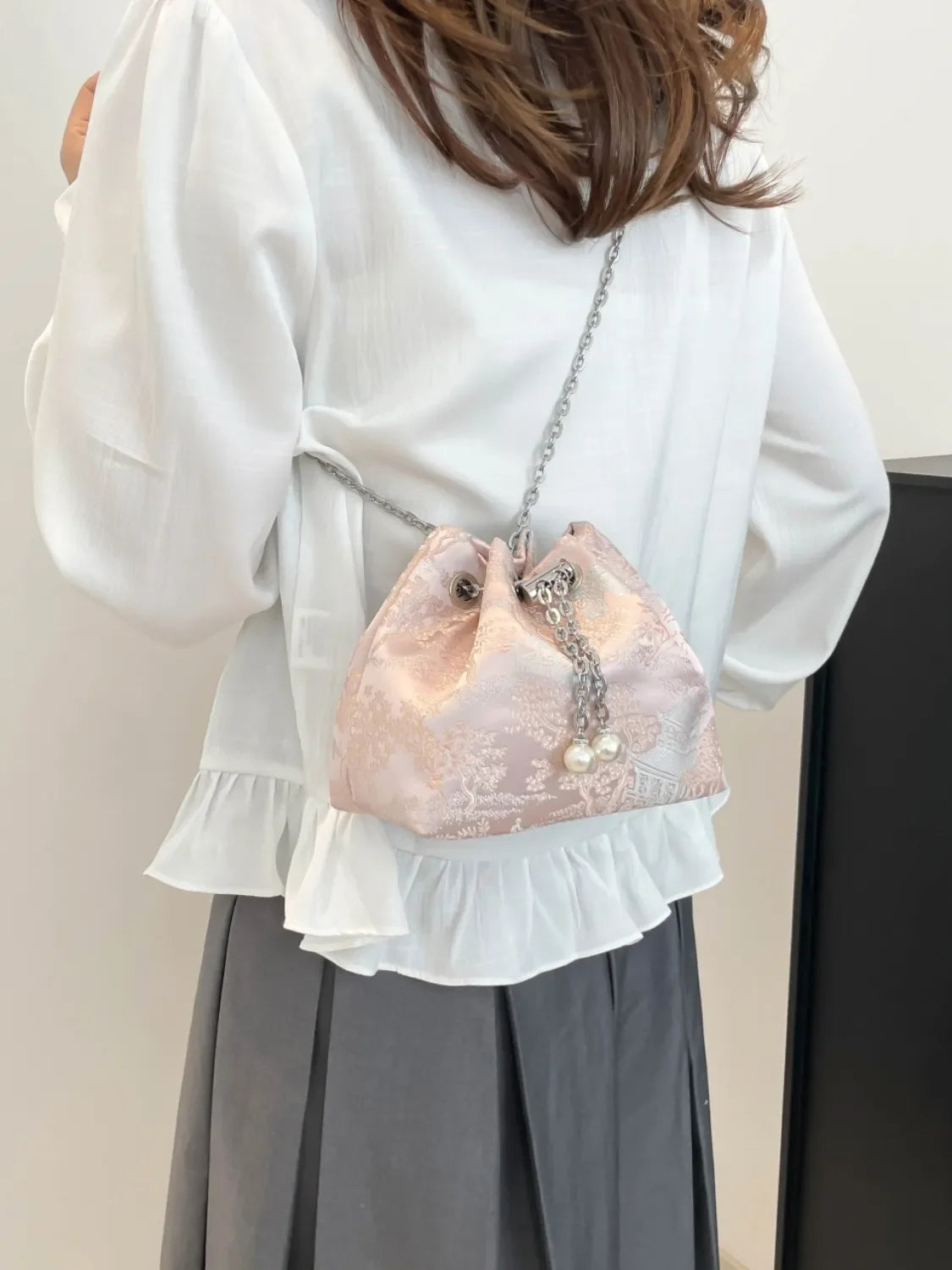 Chain Strap Bucket Bag - Piña Colada