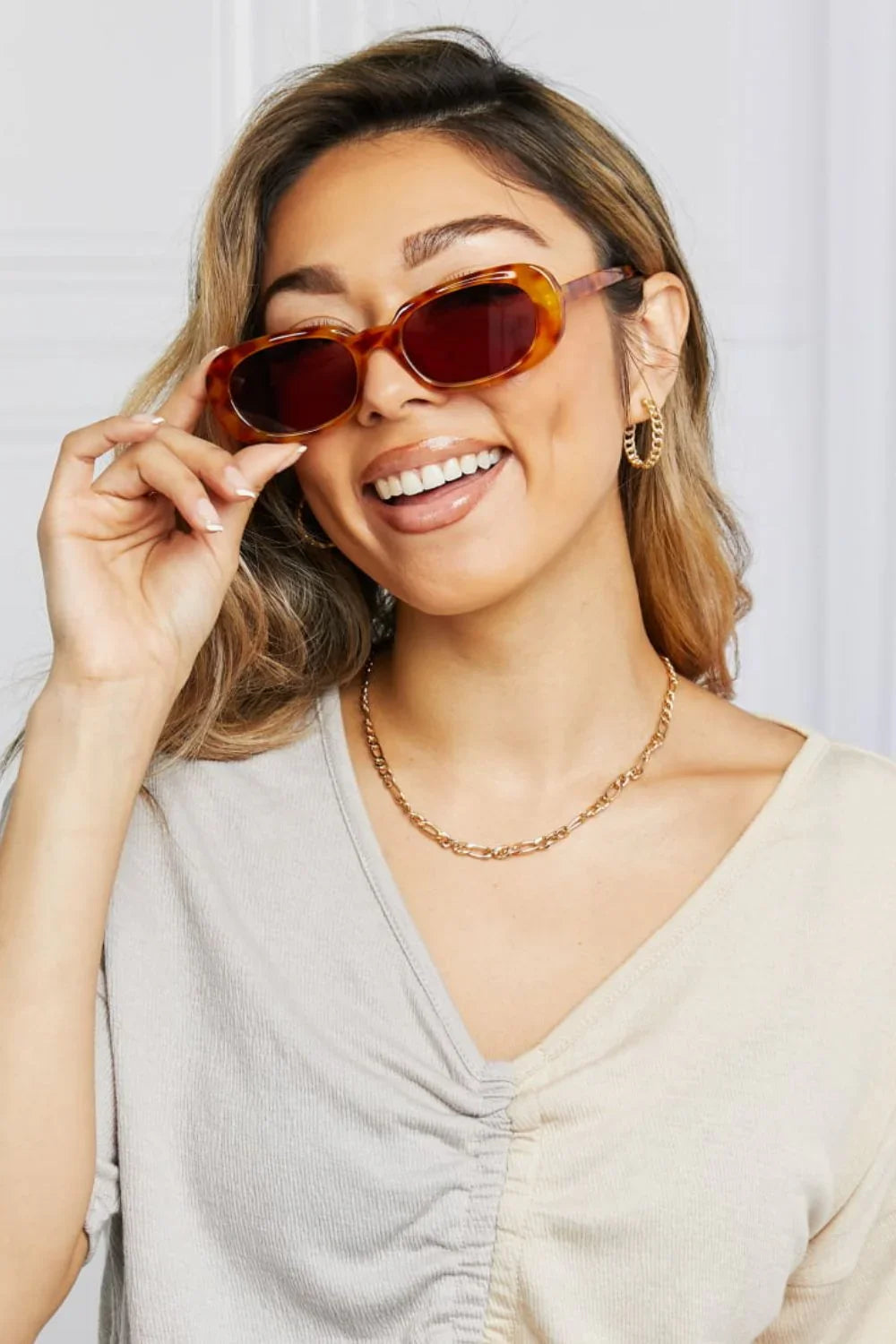 Oval Full Rim Sunglasses - Piña Colada