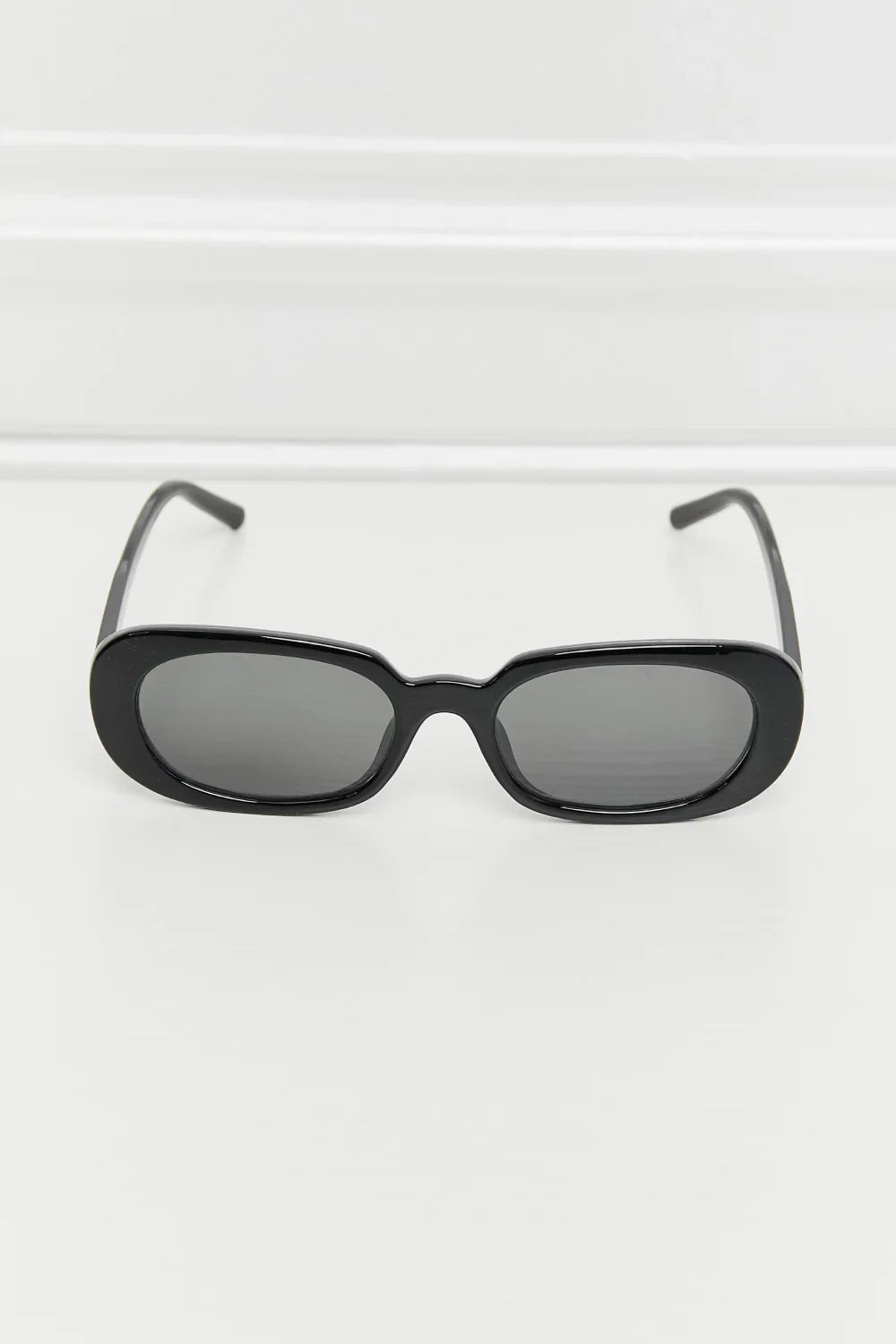 Oval Full Rim Sunglasses - Piña Colada