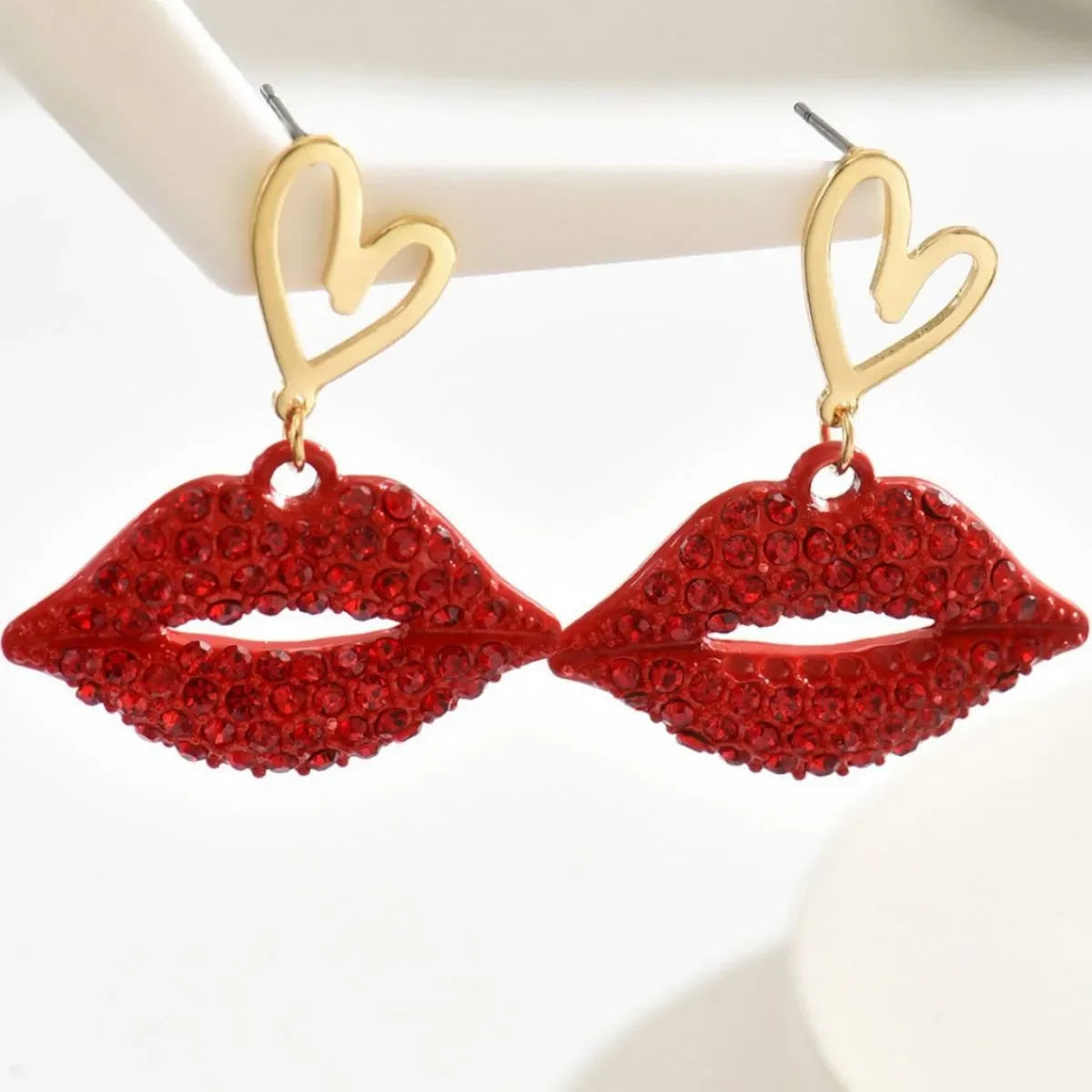 18K Gold-Plated Rhinestone Lips Heart Dangle Earrings - Piña Colada