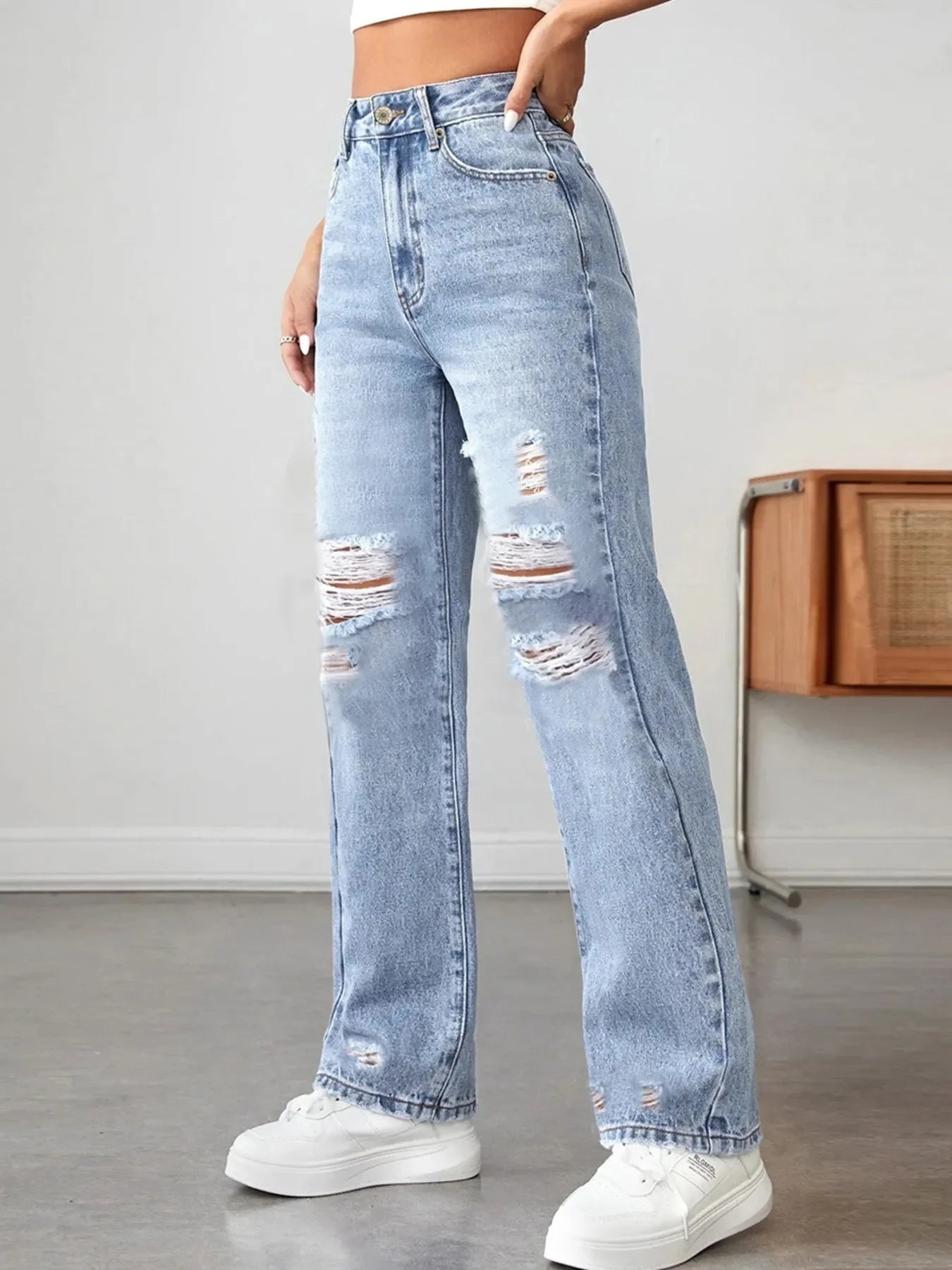 Distressed High Waisted Jeans - Piña Colada