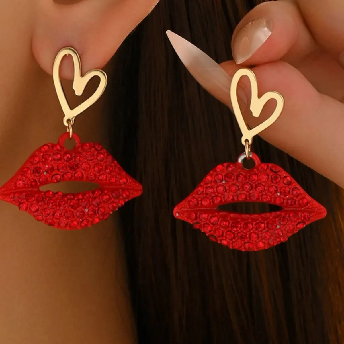 18K Gold-Plated Rhinestone Lips Heart Dangle Earrings - Piña Colada
